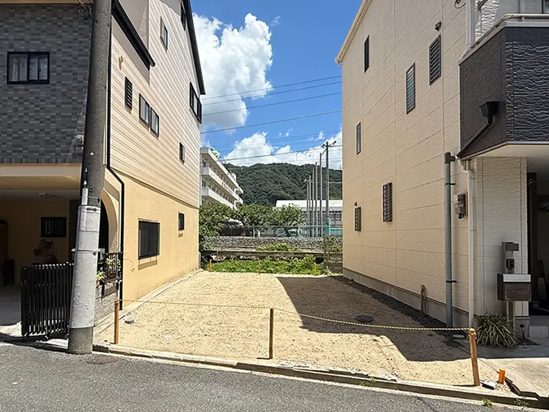 大東市南津の辺町　建築条件無し売り土地の現地写真